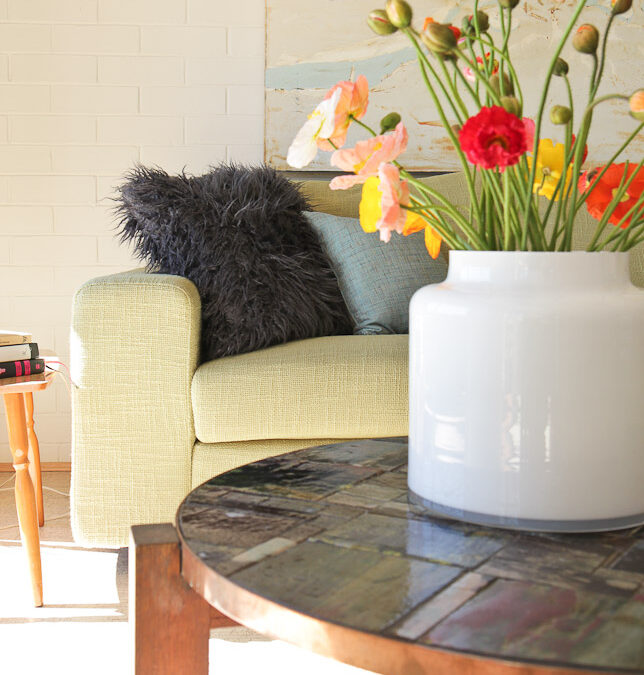 In the press: A ‘Houzz’ tour of a 1970’s apartment in Highgate Hill